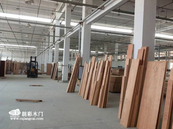 重慶朗綵(cai)木門廠房(fang)　圖02