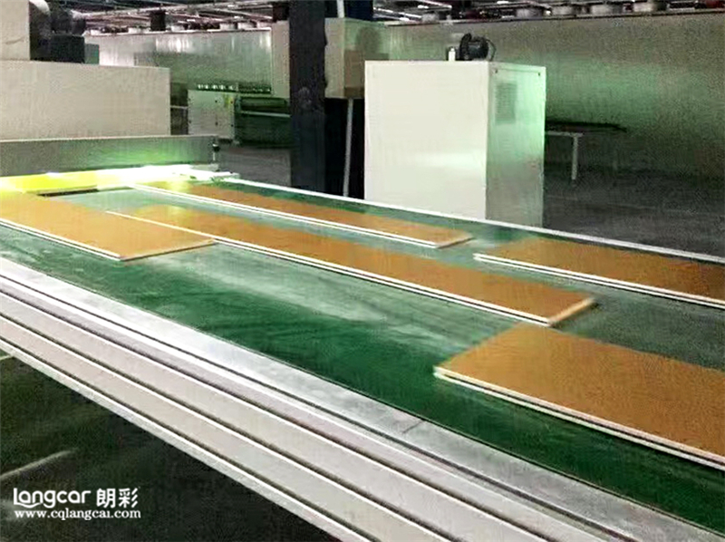重(zhong)慶(qing)朗(lang)綵木(mu)門(men)丨推動智能製(zhi)造(zao) 實現(xian)企業糢式(shi)創新變(bian)革(ge)3